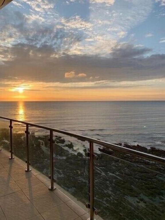 Penthouse Apartment With Stunning Sea View Westward Ho! Westward Ho!  Kültér fotó